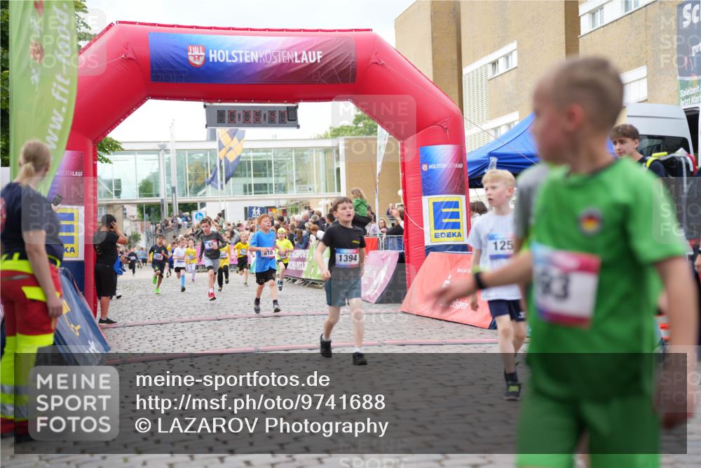 12.06.2026 - Holstenköstenlauf LAZAROV Photography http://msf.ph/oto/9741688 12.06.2026 16:06:49 Laufen 53, 1394, 125, 93, 53, 108, 322, 334, 340, 433, 445, 810, 939, 1346, 1394, 1534 meine-sportfotos.de
