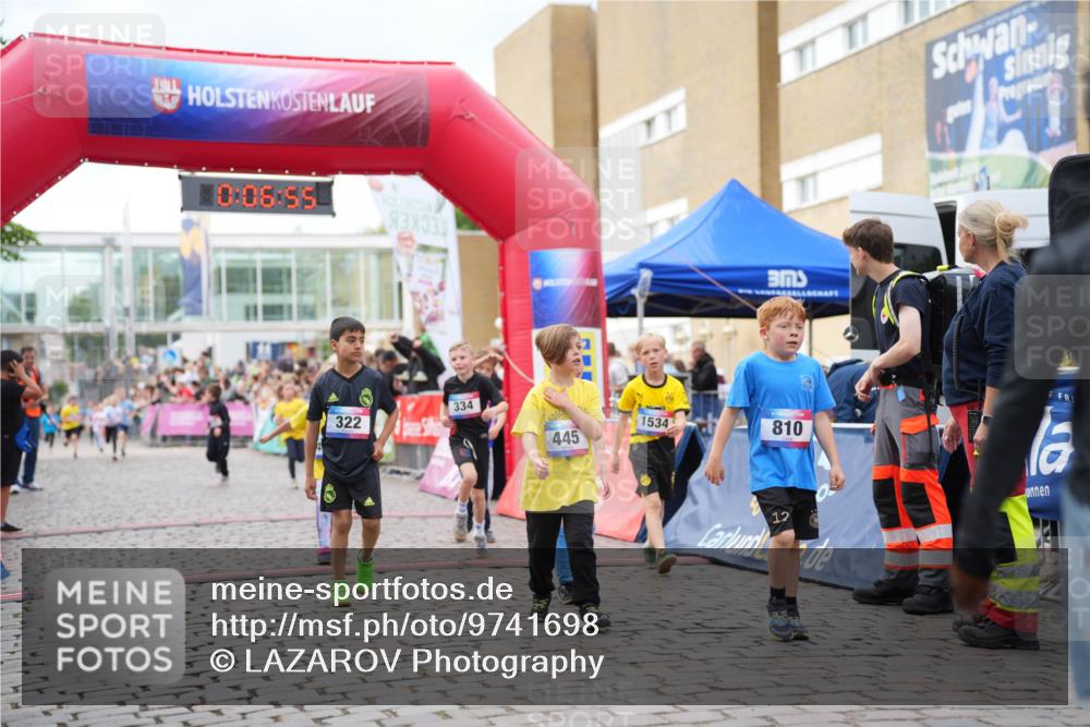 12.06.2026 - Holstenköstenlauf LAZAROV Photography http://msf.ph/oto/9741698 12.06.2026 16:06:57 Laufen 10, 08, 322, 334, 445, 1534, 810, 12, 7, 317, 334, 340, 433, 443, 448, 557, 939, 1345 meine-sportfotos.de