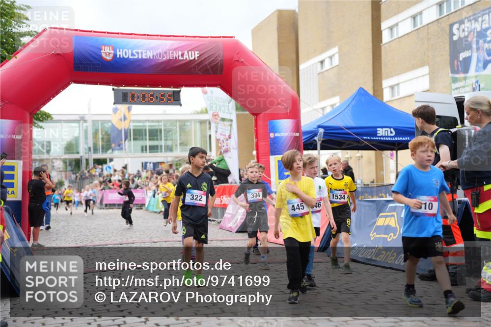 12.06.2026 - Holstenköstenlauf LAZAROV Photography http://msf.ph/oto/9741699 12.06.2026 16:06:57 Laufen 10, 06, 322, 334, 445, 46, 1534, 10, 25, 26, 317, 334, 340, 433, 443, 448, 557, 939, 1345 meine-sportfotos.de