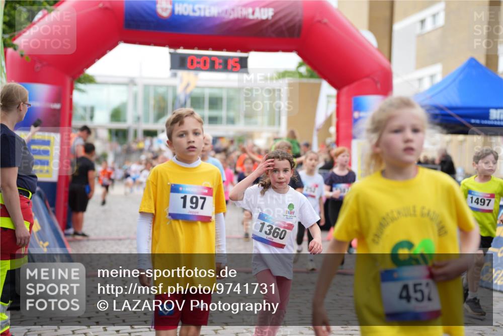 12.06.2026 - Holstenköstenlauf LAZAROV Photography http://msf.ph/oto/9741731 12.06.2026 16:07:17 Laufen 0, 07, 15, 197, 1360, 77, 1497, 452, 3, 66, 154, 159, 319, 563, 809, 942, 1009, 1015, 1016, 1021, 1225, 1252, 1342, 1351, 1354, 1387, 1389, 1412, 1466, 1497 meine-sportfotos.de