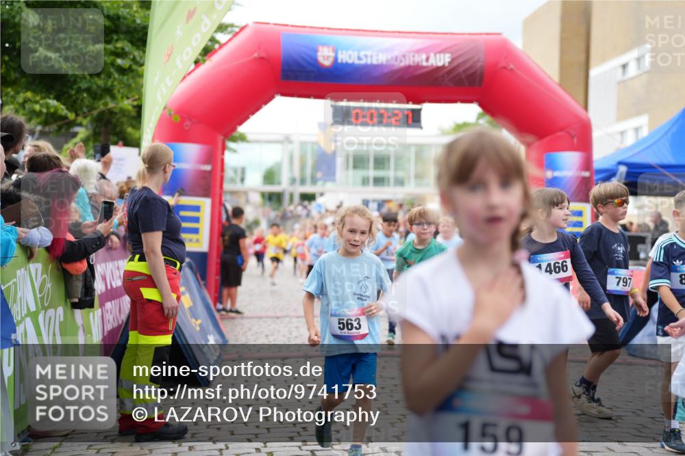 12.06.2026 - Holstenköstenlauf LAZAROV Photography http://msf.ph/oto/9741753 12.06.2026 16:07:29 Laufen 4, 563, 0, 07, 21, 159, 1466, 797, 8, 2, 203, 343, 388, 432, 446, 451, 454, 545, 556, 564, 569, 570, 805, 1006, 1234, 1357, 1383, 1399, 1410 meine-sportfotos.de