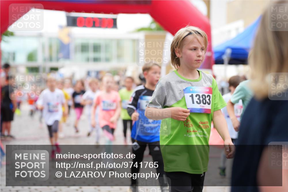 12.06.2026 - Holstenköstenlauf LAZAROV Photography http://msf.ph/oto/9741765 12.06.2026 16:07:41 Laufen 36, 1383, 153, 195, 345, 390, 414, 441, 444, 546, 547, 814, 815, 821, 1128, 1221, 1241, 1248, 1334, 1335, 1336, 1355, 1356, 1392, 1393, 1407, 1408, 1411 meine-sportfotos.de