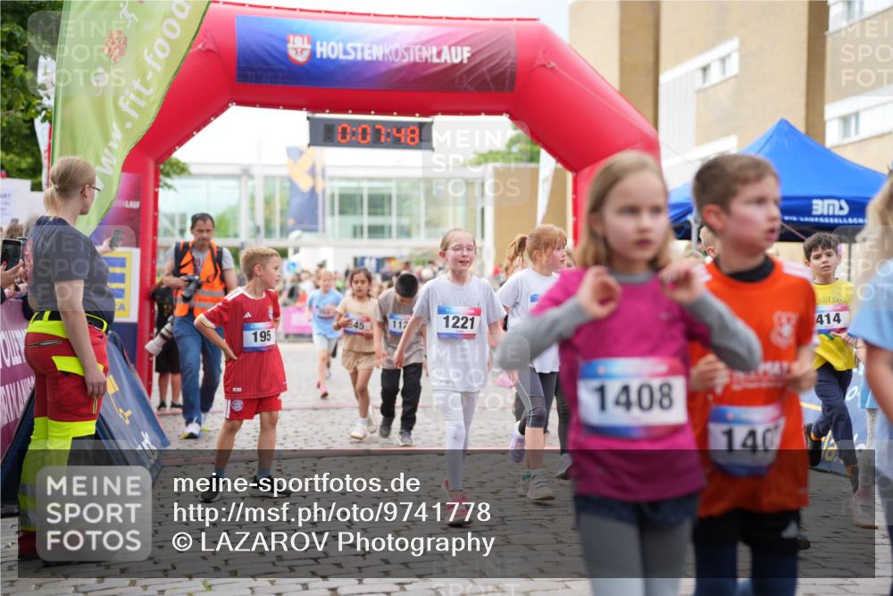 12.06.2026 - Holstenköstenlauf LAZAROV Photography http://msf.ph/oto/9741778 12.06.2026 16:07:50 Laufen 195, 0, 07, 48, 845, 117, 1221, 414, 1408, 140, 158, 333, 345, 414, 553, 814, 1128, 1246, 1248, 1335 meine-sportfotos.de