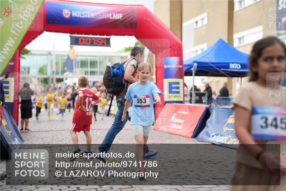 12.06.2026 - Holstenköstenlauf LAZAROV Photography http://msf.ph/oto/9741786 12.06.2026 16:07:56 Laufen 0, 01, 54, 553, 345, 333, 417, 422, 426, 450, 559, 769, 817, 819, 1123, 1246, 1386 meine-sportfotos.de