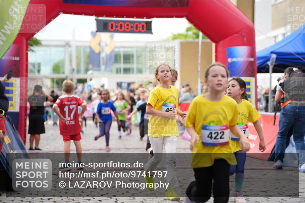 12.06.2026 - Holstenköstenlauf LAZAROV Photography http://msf.ph/oto/9741797 12.06.2026 16:08:01 Laufen 172, 0, 08, 00, 450, 422, 318, 417, 422, 426, 450, 559, 561, 769, 812, 817, 819, 928, 1123, 1343, 1348, 1349, 1353, 1361, 1386 meine-sportfotos.de