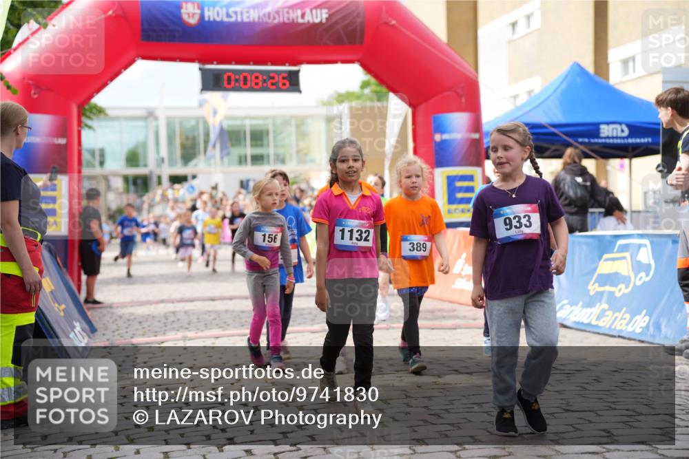 12.06.2026 - Holstenköstenlauf LAZAROV Photography http://msf.ph/oto/9741830 12.06.2026 16:08:28 Laufen 0, 08, 26, 156, 1132, 389, 933, 18, 46, 157, 162, 198, 427, 430, 456, 551, 798, 800, 934, 1224, 1232, 1243, 1253, 1256 meine-sportfotos.de
