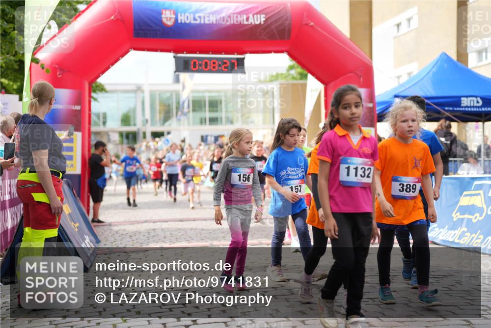 12.06.2026 - Holstenköstenlauf LAZAROV Photography http://msf.ph/oto/9741831 12.06.2026 16:08:29 Laufen 10, 08, 21, 156, 157, 1132, 389, 18, 46, 162, 198, 329, 427, 430, 456, 543, 551, 798, 800, 934, 1224, 1232, 1243, 1253, 1256 meine-sportfotos.de
