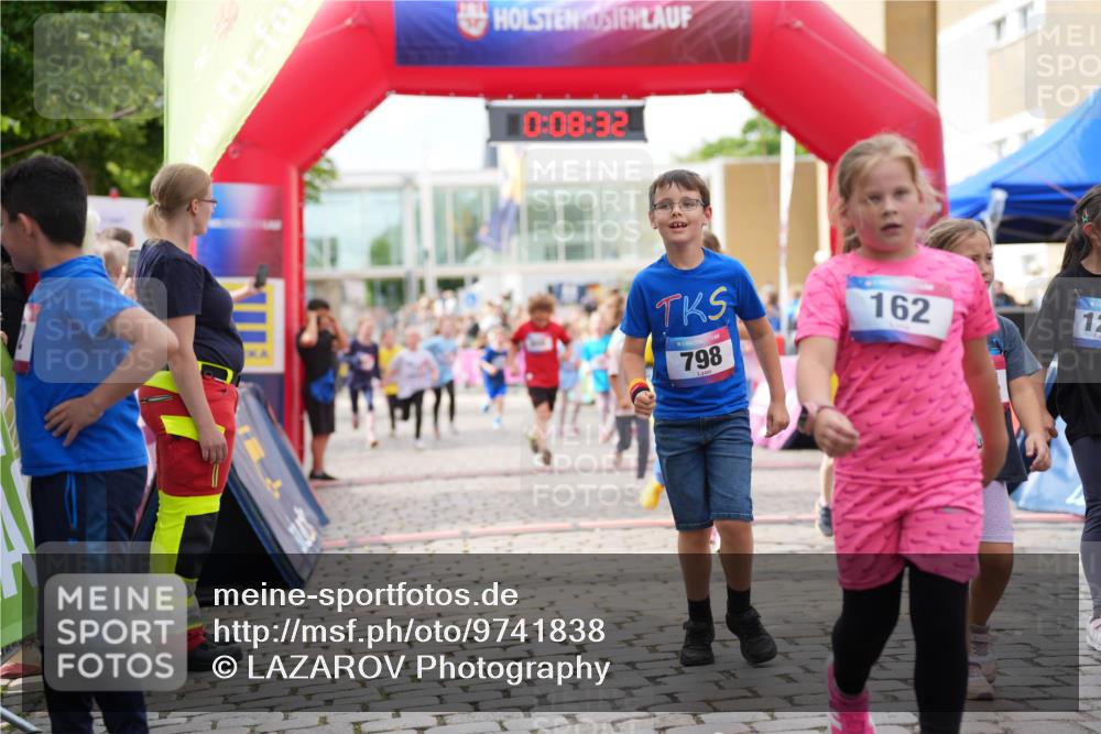 12.06.2026 - Holstenköstenlauf LAZAROV Photography http://msf.ph/oto/9741838 12.06.2026 16:08:34 Laufen 10, 08, 32, 798, 162, 12, 46, 161, 163, 329, 427, 430, 440, 442, 456, 543, 544, 551, 800, 934, 1239, 1253, 1256 meine-sportfotos.de