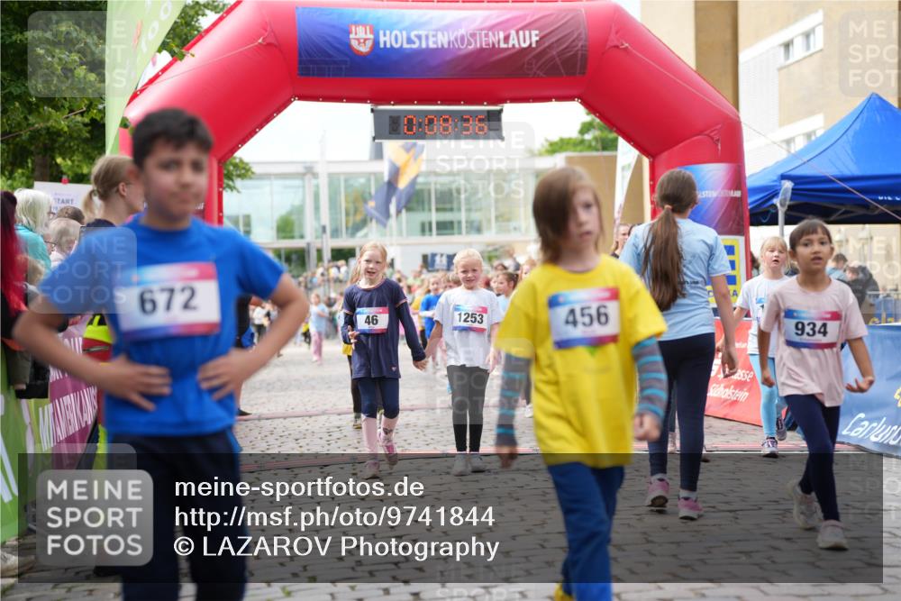 12.06.2026 - Holstenköstenlauf LAZAROV Photography http://msf.ph/oto/9741844 12.06.2026 16:08:38 Laufen 672, 10, 08, 36, 46, 1253, 456, 934, 46, 161, 163, 329, 440, 442, 447, 543, 544, 1239, 1253, 1256, 1538 meine-sportfotos.de