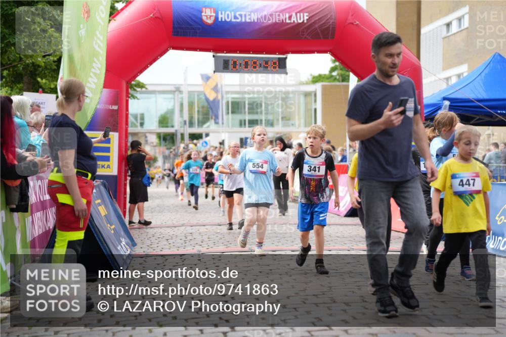 12.06.2026 - Holstenköstenlauf LAZAROV Photography http://msf.ph/oto/9741863 12.06.2026 16:08:50 Laufen 554, 341, 447, 6, 39, 191, 328, 331, 393, 552, 554, 566, 931, 1012, 1227, 1245, 1358 meine-sportfotos.de