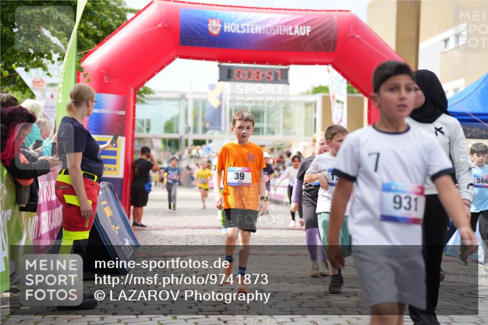 12.06.2026 - Holstenköstenlauf LAZAROV Photography http://msf.ph/oto/9741873 12.06.2026 16:08:59 Laufen 7, 39, 931, 566, 191, 335, 436, 439, 818, 936, 1332 meine-sportfotos.de
