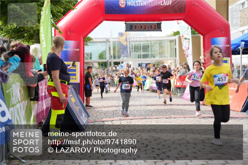 12.06.2026 - Holstenköstenlauf LAZAROV Photography http://msf.ph/oto/9741890 12.06.2026 16:09:11 Laufen 337, 1005, 1135, 457, 69, 120, 160, 323, 324, 325, 337, 339, 435, 457, 1005, 1135, 1233 meine-sportfotos.de