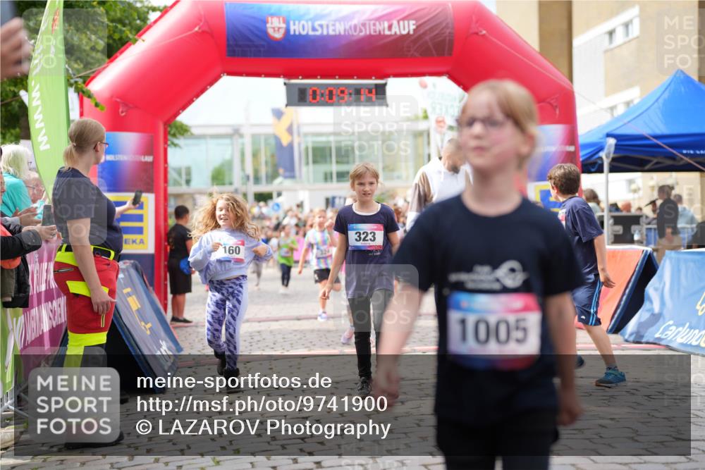 12.06.2026 - Holstenköstenlauf LAZAROV Photography http://msf.ph/oto/9741900 12.06.2026 16:09:16 Laufen 160, 10, 09, 323, 1005, 160, 323, 324, 325, 339, 435, 816, 820, 1126, 1233, 1390, 1457 meine-sportfotos.de