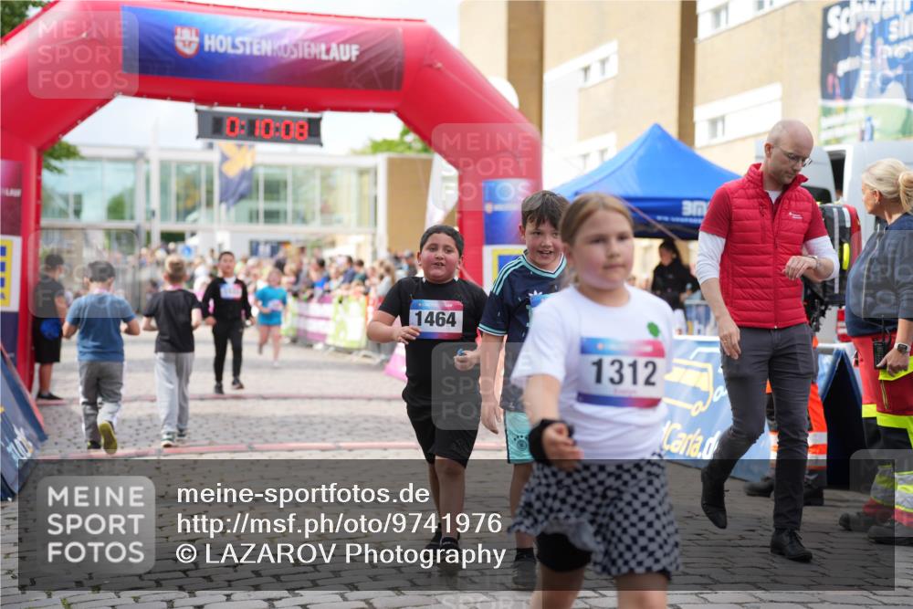12.06.2026 - Holstenköstenlauf LAZAROV Photography http://msf.ph/oto/9741976 12.06.2026 16:10:10 Laufen 10, 08, 1464, 1312, 326, 1533 meine-sportfotos.de