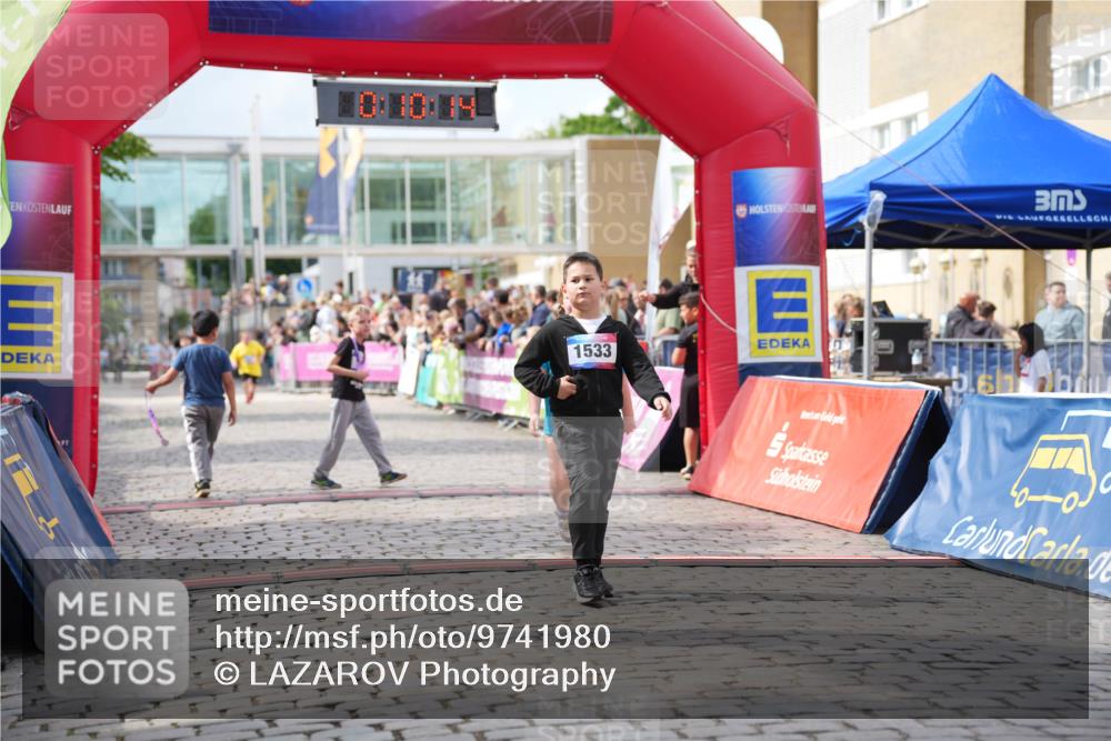 12.06.2026 - Holstenköstenlauf LAZAROV Photography http://msf.ph/oto/9741980 12.06.2026 16:10:16 Laufen 10, 10, 19, 1533, 0, 6 meine-sportfotos.de