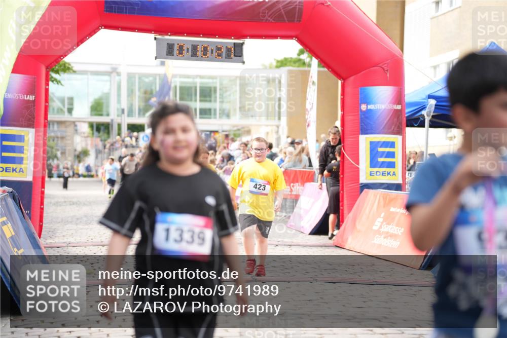 12.06.2026 - Holstenköstenlauf LAZAROV Photography http://msf.ph/oto/9741989 12.06.2026 16:10:29 Laufen 1339, 423, 93, 421, 423, 1127 meine-sportfotos.de