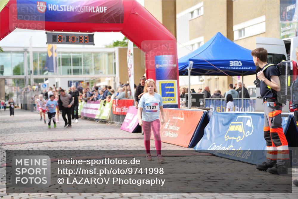 12.06.2026 - Holstenköstenlauf LAZAROV Photography http://msf.ph/oto/9741998 12.06.2026 16:10:35 Laufen 1127, 5, 25, 26, 1, 9, 567, 1127 meine-sportfotos.de