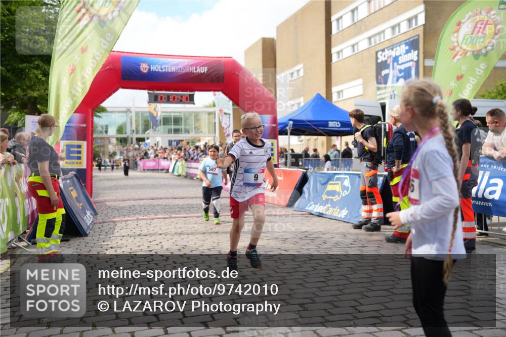 12.06.2026 - Holstenköstenlauf LAZAROV Photography http://msf.ph/oto/9742010 12.06.2026 16:10:42 Laufen 10, 10, 40, 567, 1 meine-sportfotos.de