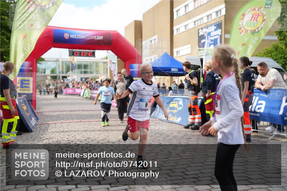 12.06.2026 - Holstenköstenlauf LAZAROV Photography http://msf.ph/oto/9742011 12.06.2026 16:10:42 Laufen 0, 10, 40, 567, 1 meine-sportfotos.de
