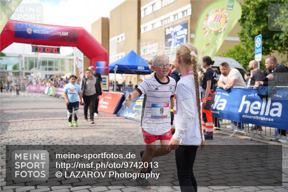 12.06.2026 - Holstenköstenlauf LAZAROV Photography http://msf.ph/oto/9742013 12.06.2026 16:10:42 Laufen 0, 10, 40, 37, 9, 1 meine-sportfotos.de