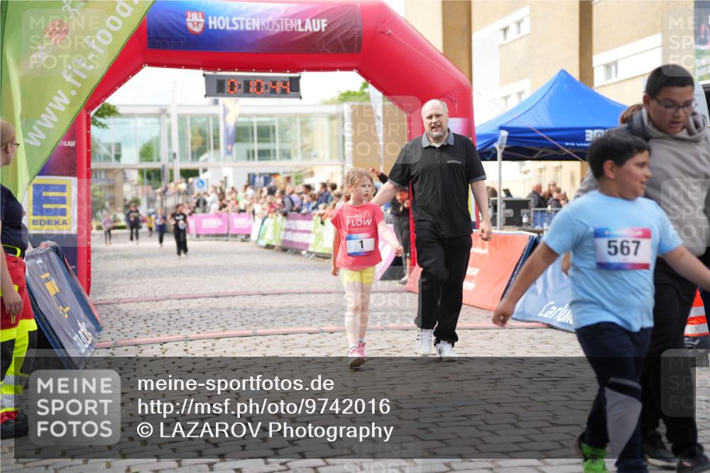 12.06.2026 - Holstenköstenlauf LAZAROV Photography http://msf.ph/oto/9742016 12.06.2026 16:10:45 Laufen 567, 347 meine-sportfotos.de