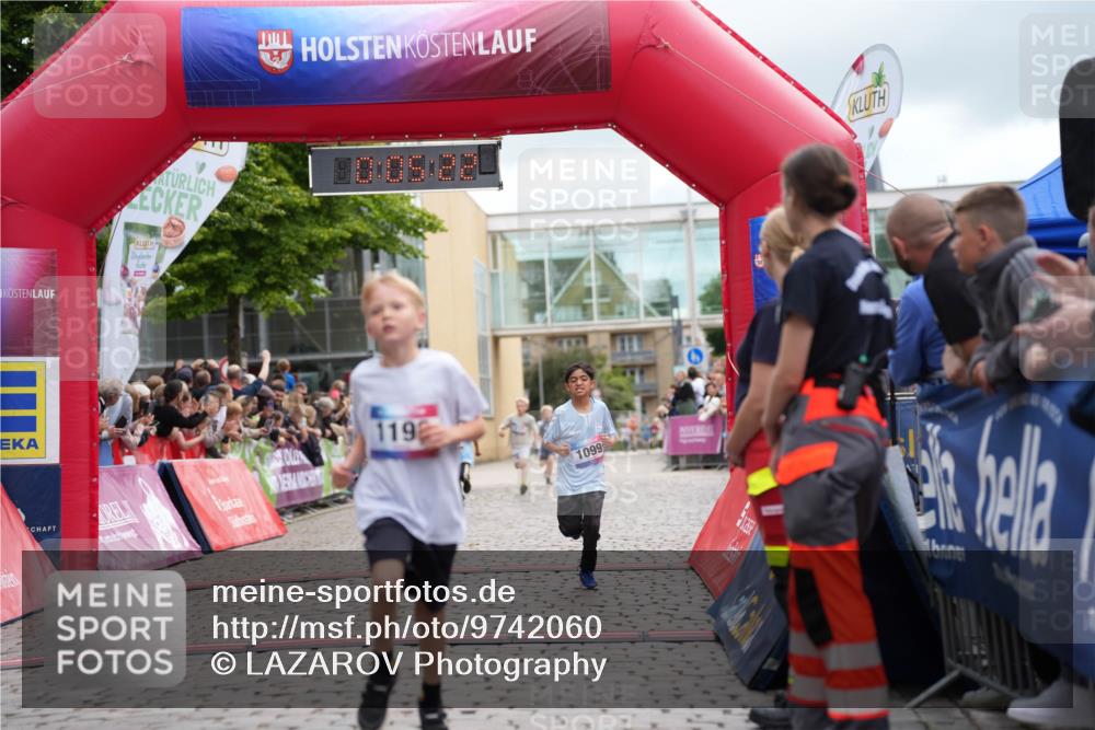 12.06.2026 - Holstenköstenlauf LAZAROV Photography http://msf.ph/oto/9742060 12.06.2026 16:20:20 Laufen 1192, 1099, 117, 596, 1024, 1099, 1189, 1198 meine-sportfotos.de