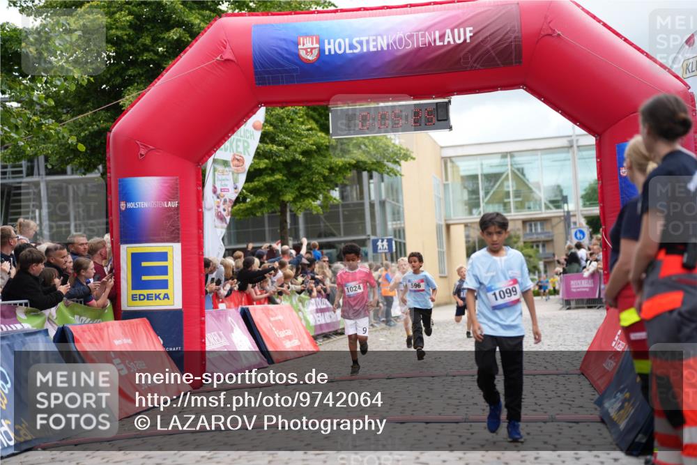 12.06.2026 - Holstenköstenlauf LAZAROV Photography http://msf.ph/oto/9742064 12.06.2026 16:20:23 Laufen 1024, 9, 596, 1099, 117, 596, 1024, 1099, 1189 meine-sportfotos.de