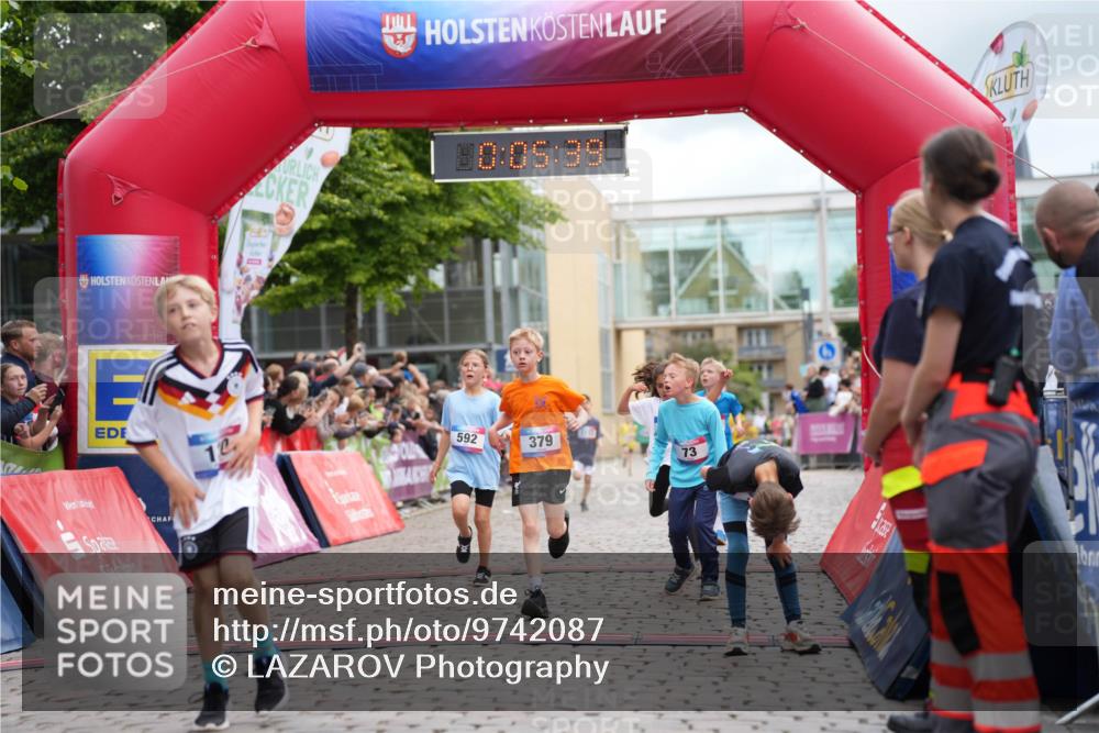 12.06.2026 - Holstenköstenlauf LAZAROV Photography http://msf.ph/oto/9742087 12.06.2026 16:20:37 Laufen 592, 379, 73, 42, 73, 130, 211, 379, 381, 466, 477, 592, 1027, 1112, 1452, 1556 meine-sportfotos.de