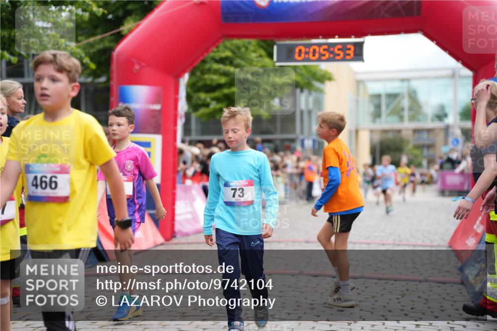 12.06.2026 - Holstenköstenlauf LAZAROV Photography http://msf.ph/oto/9742104 12.06.2026 16:20:50 Laufen 466, 73, 0, 05, 53, 472, 475, 476, 599, 615, 840, 1309 meine-sportfotos.de
