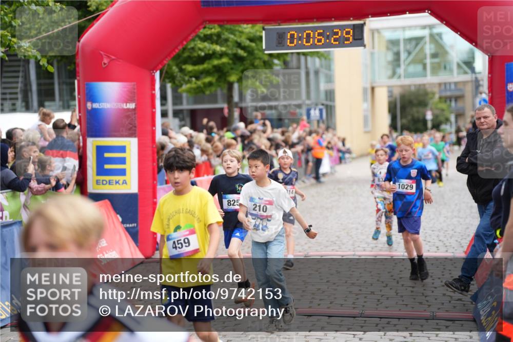12.06.2026 - Holstenköstenlauf LAZAROV Photography http://msf.ph/oto/9742153 12.06.2026 16:21:26 Laufen 459, 825, 210, 0, 06, 29, 1029, 210, 470, 606, 825, 830, 837, 950, 1029, 1314, 1545 meine-sportfotos.de