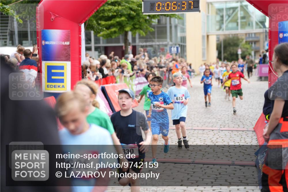 12.06.2026 - Holstenköstenlauf LAZAROV Photography http://msf.ph/oto/9742159 12.06.2026 16:21:35 Laufen 606, 30, 0, 08, 37, 950, 613, 71, 114, 292, 470, 474, 613, 696, 830, 865, 947, 950, 953, 954, 1197, 1214 meine-sportfotos.de
