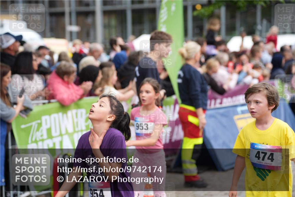 12.06.2026 - Holstenköstenlauf LAZAROV Photography http://msf.ph/oto/9742174 12.06.2026 16:21:46 Laufen 25, 954, 953, 36, 474, 86, 206, 304, 316, 382, 468, 473, 480, 597, 605, 612, 688, 829, 857, 866, 868, 1002, 1023, 1184, 1190, 1313, 1328, 1330, 1413, 1436, 1475 meine-sportfotos.de