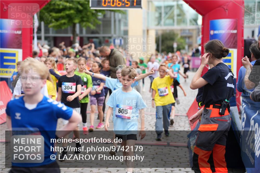 12.06.2026 - Holstenköstenlauf LAZAROV Photography http://msf.ph/oto/9742179 12.06.2026 16:21:49 Laufen 865, 304, 06, 5, 605, 468, 86, 206, 307, 316, 382, 468, 473, 480, 597, 605, 612, 688, 702, 829, 850, 857, 866, 868, 1002, 1023, 1111, 1184, 1313, 1328, 1413, 1436, 1475, 1540 meine-sportfotos.de