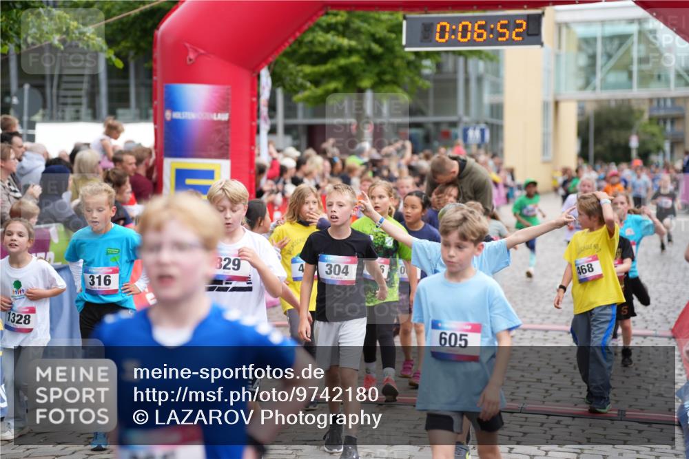 12.06.2026 - Holstenköstenlauf LAZAROV Photography http://msf.ph/oto/9742180 12.06.2026 16:21:49 Laufen 1328, 829, 4, 304, 60, 316, 0, 06, 52, 605, 468, 86, 206, 307, 316, 382, 468, 473, 480, 597, 605, 612, 688, 702, 829, 850, 857, 866, 868, 1002, 1023, 1111, 1184, 1313, 1328, 1413, 1436, 1475, 1540 meine-sportfotos.de