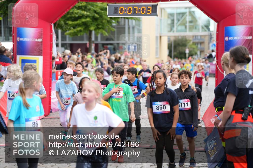 12.06.2026 - Holstenköstenlauf LAZAROV Photography http://msf.ph/oto/9742196 12.06.2026 16:22:01 Laufen 1560, 165, 86, 1313, 20, 0, 07, 03, 19, 02, 850, 1111, 5, 51, 131, 165, 209, 289, 295, 296, 301, 313, 467, 479, 583, 610, 689, 694, 706, 851, 856, 861, 1199, 1317, 1318, 1320 meine-sportfotos.de