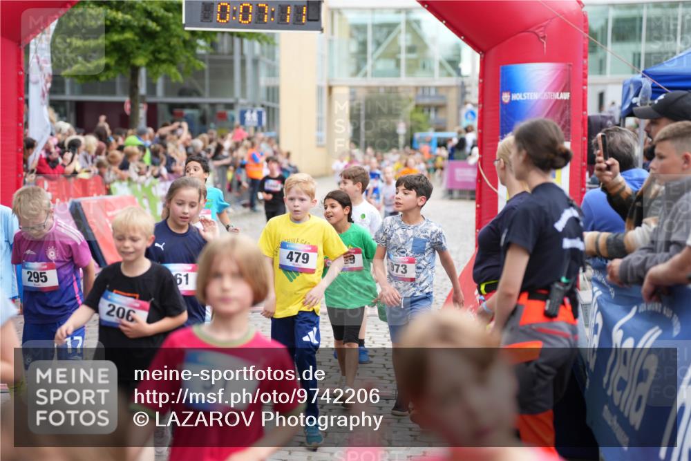 12.06.2026 - Holstenköstenlauf LAZAROV Photography http://msf.ph/oto/9742206 12.06.2026 16:22:08 Laufen 10, 07, 295, 17, 206, 61, 51, 479, 973, 137, 295, 313, 380, 479, 583, 610, 689, 1022, 1193, 1315, 1317, 1318, 1460 meine-sportfotos.de
