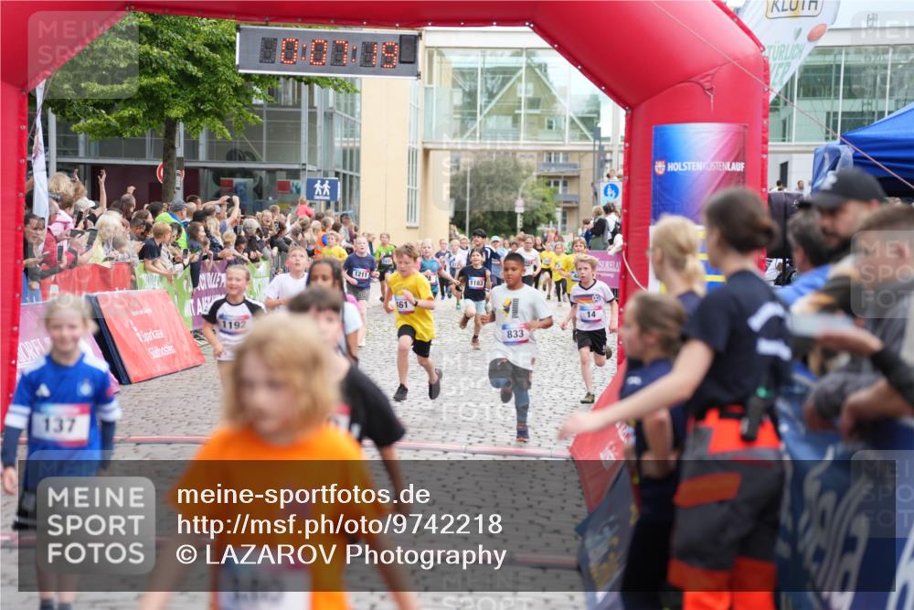 12.06.2026 - Holstenköstenlauf LAZAROV Photography http://msf.ph/oto/9742218 12.06.2026 16:22:16 Laufen 1192, 137, 3415, 1211, 161, 1183, 833, 14, 28, 97, 137, 461, 485, 833, 838, 860, 962, 1022, 1032, 1033, 1183, 1192, 1200, 1211, 1435 meine-sportfotos.de
