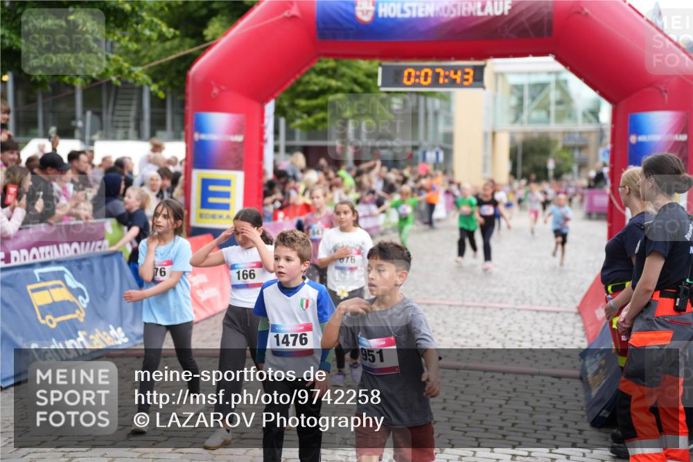 12.06.2026 - Holstenköstenlauf LAZAROV Photography http://msf.ph/oto/9742258 12.06.2026 16:22:41 Laufen 76, 166, 1476, 076, 951, 0, 07, 43, 35, 170, 576, 581, 676, 687, 847, 862, 870, 1206, 1473 meine-sportfotos.de