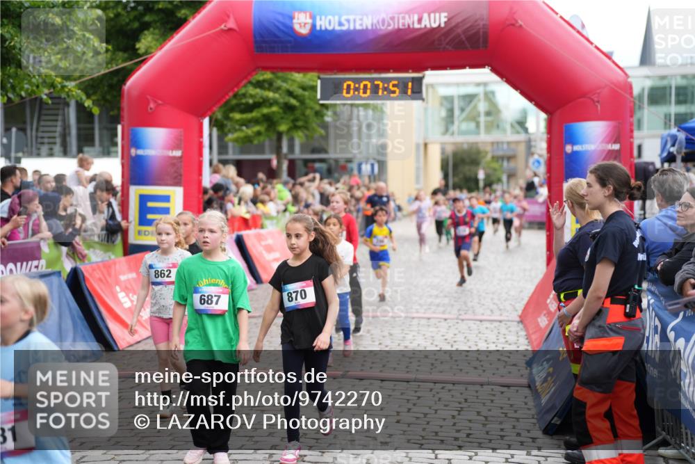 12.06.2026 - Holstenköstenlauf LAZAROV Photography http://msf.ph/oto/9742270 12.06.2026 16:22:49 Laufen 31, 862, 687, 870, 0, 07, 5, 110, 170, 284, 285, 286, 288, 297, 385, 695, 703, 826, 845, 1028, 1100, 1206, 1473 meine-sportfotos.de