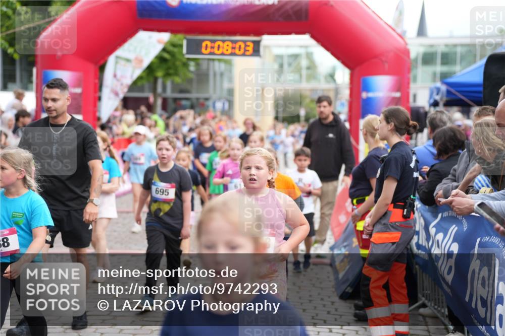 12.06.2026 - Holstenköstenlauf LAZAROV Photography http://msf.ph/oto/9742293 12.06.2026 16:23:01 Laufen 8, 0, 08, 03, 695, 61, 215, 305, 481, 589, 607, 693, 824, 844, 855, 1026, 1105, 1113, 1185, 1186, 1194, 1205, 1310, 1319, 1323, 1329, 1536 meine-sportfotos.de