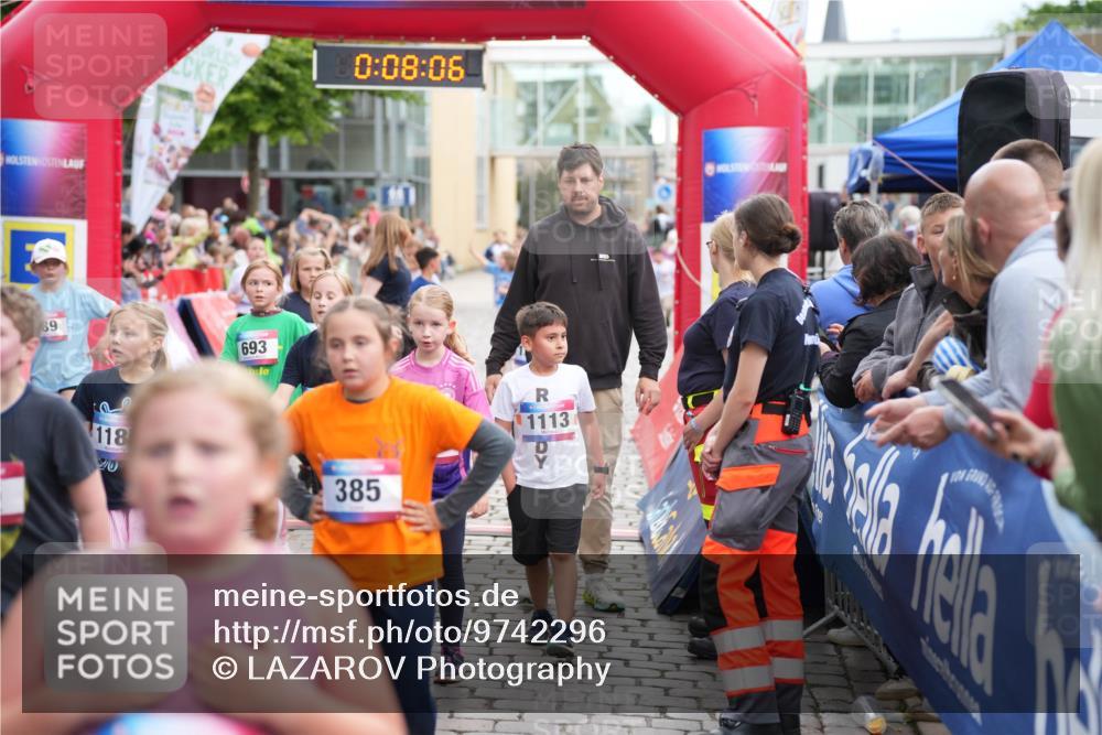 12.06.2026 - Holstenköstenlauf LAZAROV Photography http://msf.ph/oto/9742296 12.06.2026 16:23:03 Laufen 89, 118, 0, 08, 06, 693, 385, 1113, 167, 215, 312, 607, 824, 855, 1026, 1098, 1105, 1186, 1194, 1205, 1213, 1310, 1319, 1323, 1329, 1536 meine-sportfotos.de