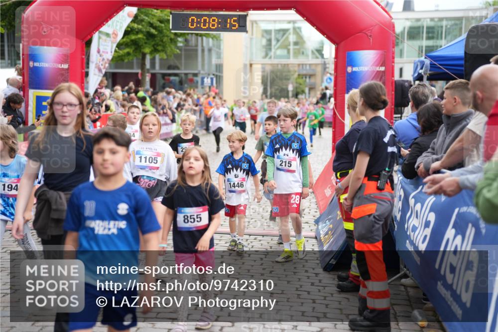 12.06.2026 - Holstenköstenlauf LAZAROV Photography http://msf.ph/oto/9742310 12.06.2026 16:23:12 Laufen 194, 1105, 29, 0, 08, 15, 855, 15, 1446, 215, 28, 98, 119, 138, 167, 293, 312, 595, 685, 698, 705, 834, 1098, 1213, 1216, 1321, 1327, 1429 meine-sportfotos.de