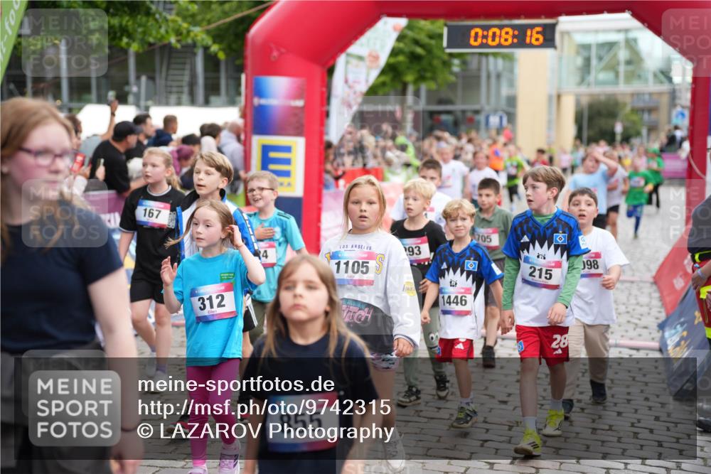 12.06.2026 - Holstenköstenlauf LAZAROV Photography http://msf.ph/oto/9742315 12.06.2026 16:23:14 Laufen 167, 312, 0, 08, 16, 24, 1105, 93, 1446, 705, 098, 215, 855, 28, 98, 119, 138, 293, 595, 685, 698, 705, 834, 841, 1216, 1321, 1327, 1429 meine-sportfotos.de
