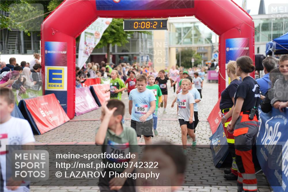12.06.2026 - Holstenköstenlauf LAZAROV Photography http://msf.ph/oto/9742322 12.06.2026 16:23:18 Laufen 0, 08, 2, 1429, 705, 595, 1216, 98, 119, 138, 164, 207, 465, 590, 593, 685, 698, 841, 1209, 1216, 1321, 1327, 1429, 1502 meine-sportfotos.de