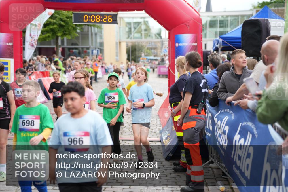 12.06.2026 - Holstenköstenlauf LAZAROV Photography http://msf.ph/oto/9742334 12.06.2026 16:23:24 Laufen 84, 207, 0, 08, 26, 698, 966, 685, 67, 164, 207, 465, 582, 586, 590, 593, 602, 686, 1103, 1104, 1110, 1201, 1208, 1209, 1425, 1502 meine-sportfotos.de