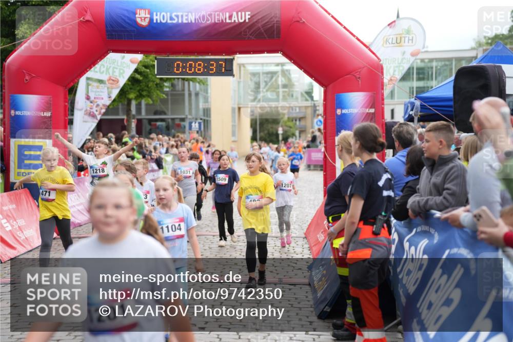 12.06.2026 - Holstenköstenlauf LAZAROV Photography http://msf.ph/oto/9742350 12.06.2026 16:23:35 Laufen 0, 08, 37, 471, 1218, 1201, 3, 1104, 1031, 1207, 1509, 400, 314, 384, 471, 483, 484, 585, 601, 863, 1031, 1107, 1120, 1203, 1207, 1218, 1219, 1325, 1485, 1486, 1509 meine-sportfotos.de