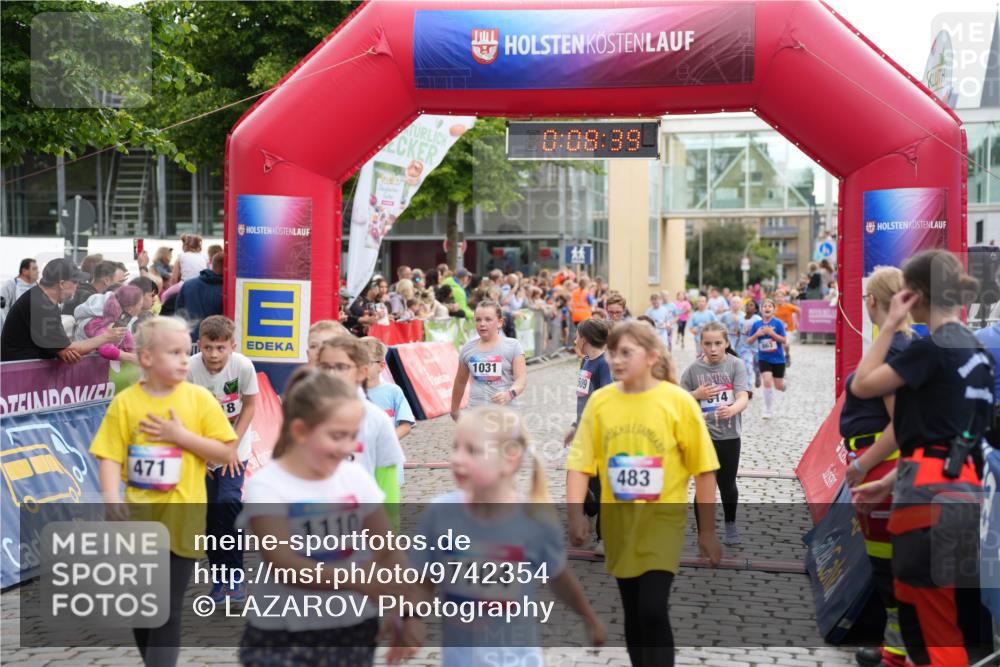 12.06.2026 - Holstenköstenlauf LAZAROV Photography http://msf.ph/oto/9742354 12.06.2026 16:23:37 Laufen 471, 8, 00, 08, 39, 1031, 1110, 1104, 509, 514, 483, 308, 314, 384, 471, 483, 484, 585, 587, 601, 863, 1031, 1107, 1120, 1207, 1218, 1325, 1485, 1486, 1491, 1509 meine-sportfotos.de