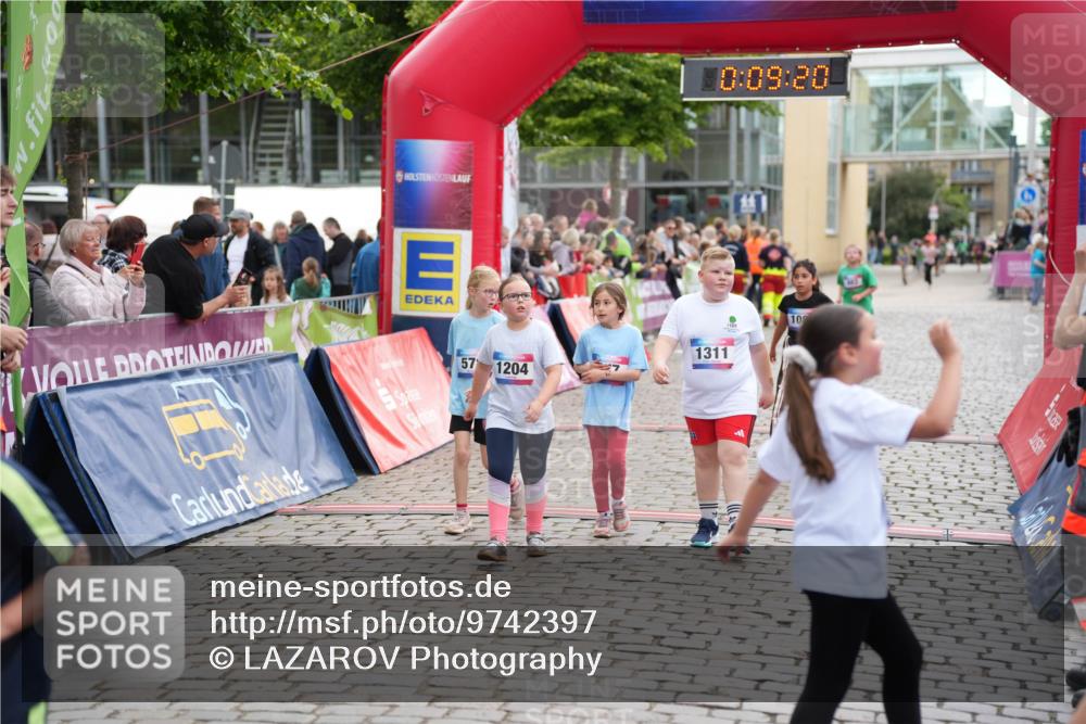 12.06.2026 - Holstenköstenlauf LAZAROV Photography http://msf.ph/oto/9742397 12.06.2026 16:24:18 Laufen 57, 1204, 1311, 0, 09, 20, 10, 683 meine-sportfotos.de