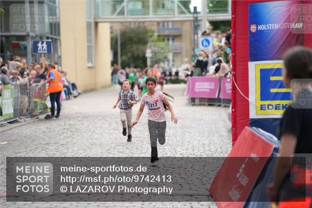 12.06.2026 - Holstenköstenlauf LAZAROV Photography http://msf.ph/oto/9742413 12.06.2026 16:24:30 Laufen 1212, 691, 1212 meine-sportfotos.de