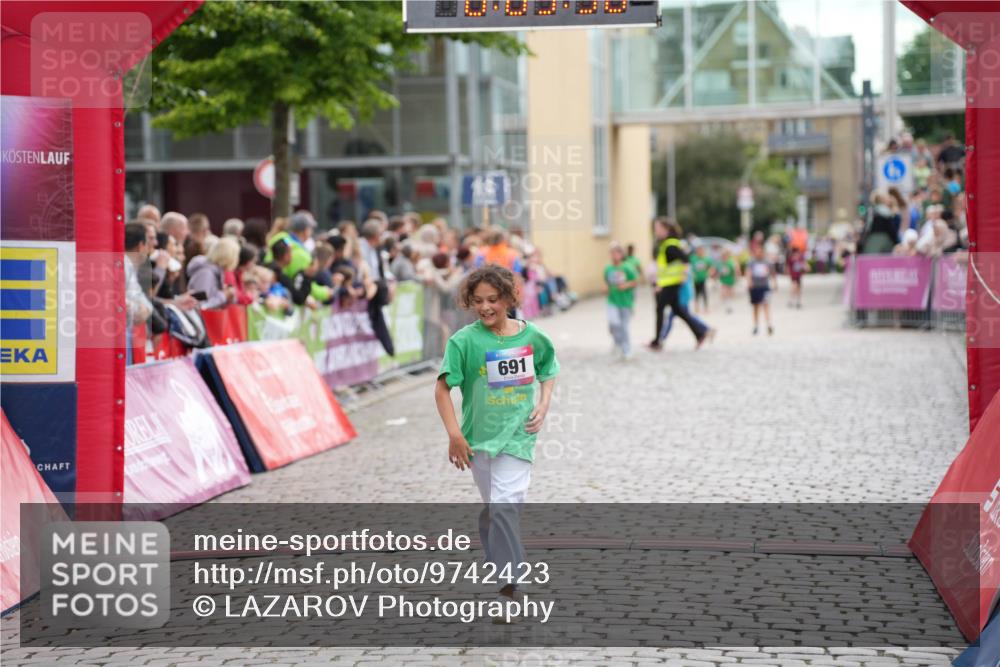 12.06.2026 - Holstenköstenlauf LAZAROV Photography http://msf.ph/oto/9742423 12.06.2026 16:24:36 Laufen 691, 691 meine-sportfotos.de